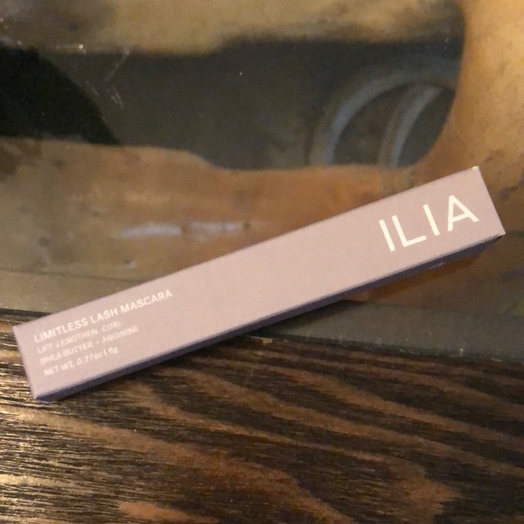ILIA Makeup New Full Size Ilia Limitless Lash Mascara 27 Oz Poshmark